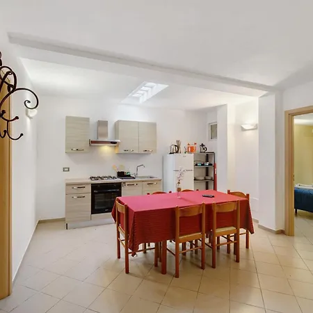 Casa Chicken2 -mare, Monti E Bikers Apartment *