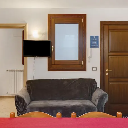 Casa Chicken2 -mare, Monti E Bikers Apartment *